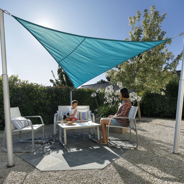Schattensegelpfosten auf der Terrasse mit Gard & Rock Hang
