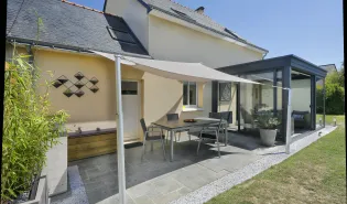 Wie installiert man ein Sonnensegel im Garten? Die einfache und zuverlässige Anleitung